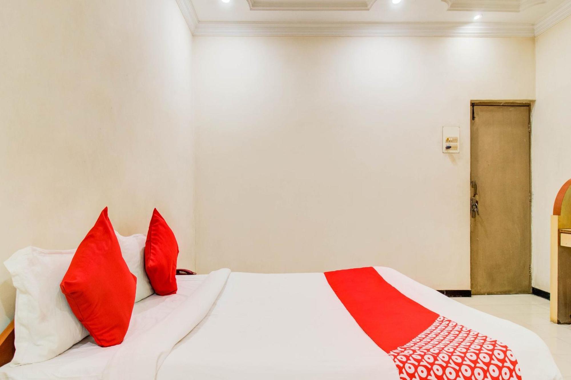 Hotel O Sri Jai Palace Nashik Luaran gambar